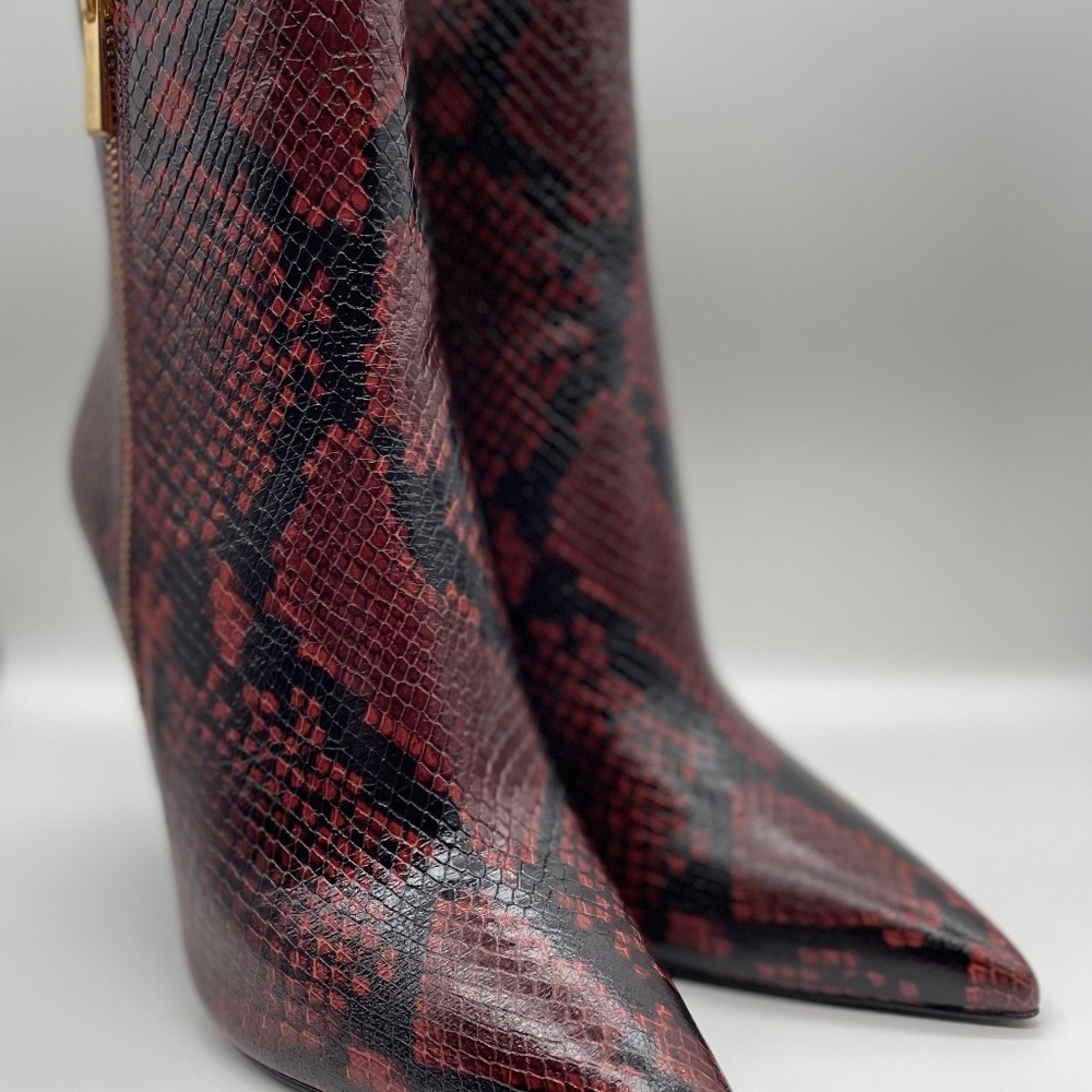 Michael Kors KEKE Brandy Leather Booties
